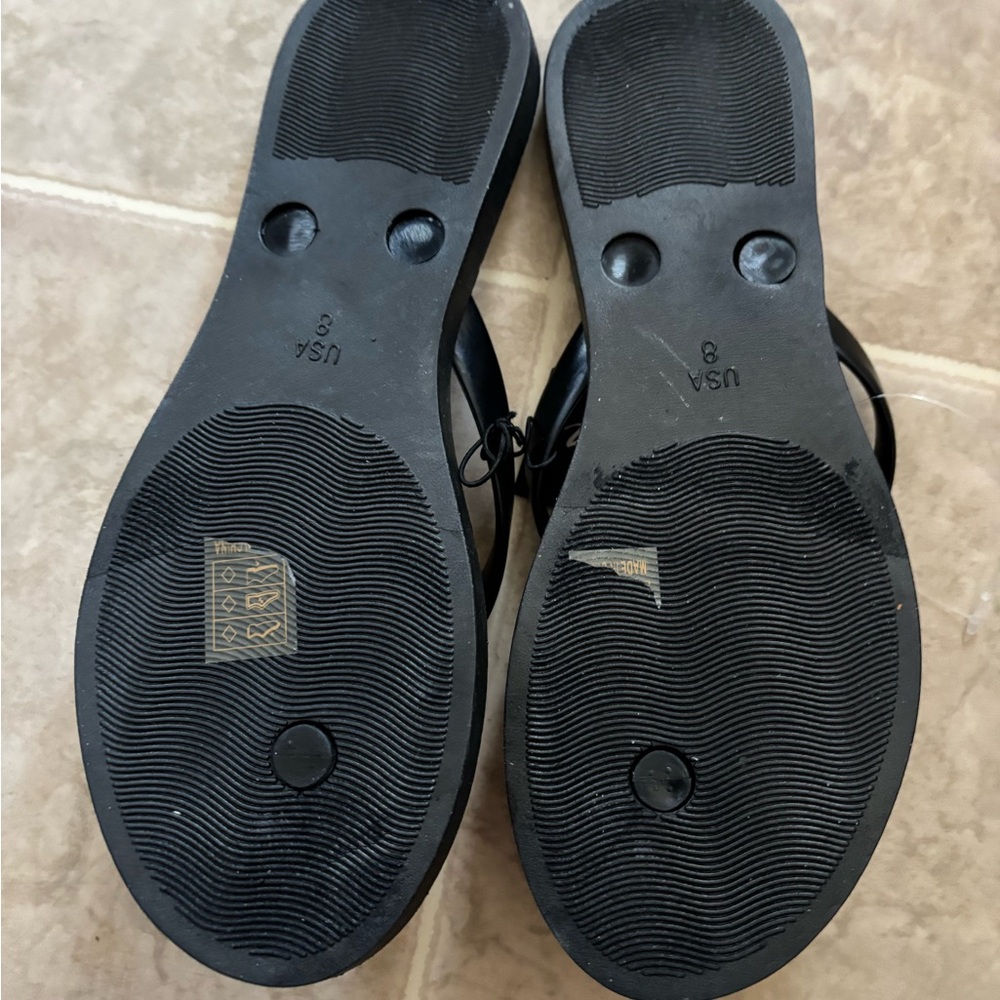 Black White Line Sandals - Picture 3 of 3